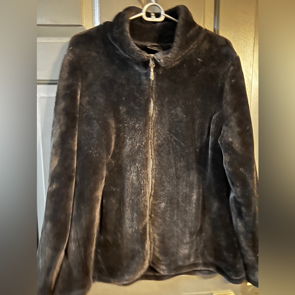 32 Degrees Heat warm fuzzy jacket